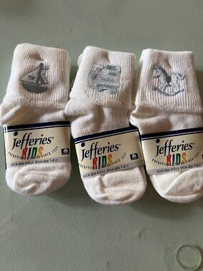 Kids White Embroidered Baby Socks - 3-Pack